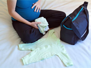 kórházi bőrönd, szülés