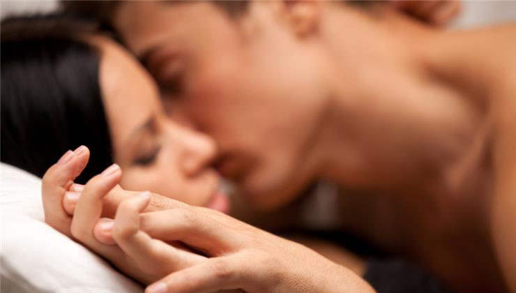 megszakításos védekezés