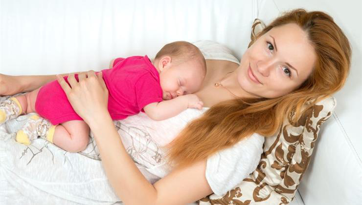 természetes szülés