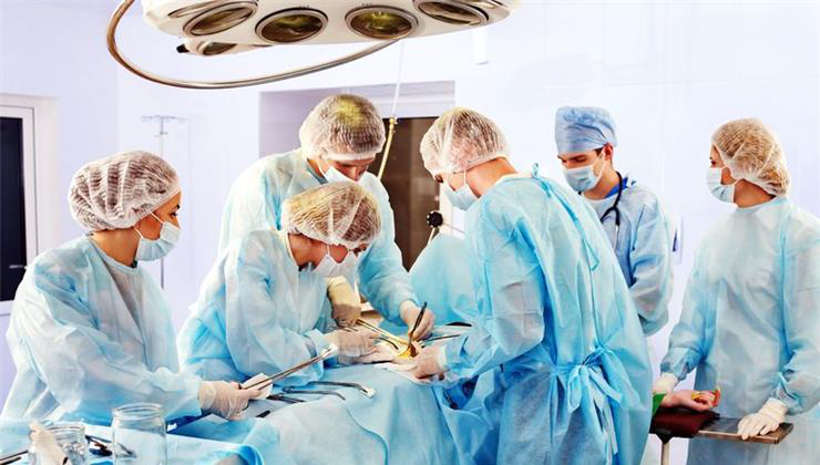 pénisz-átültetés